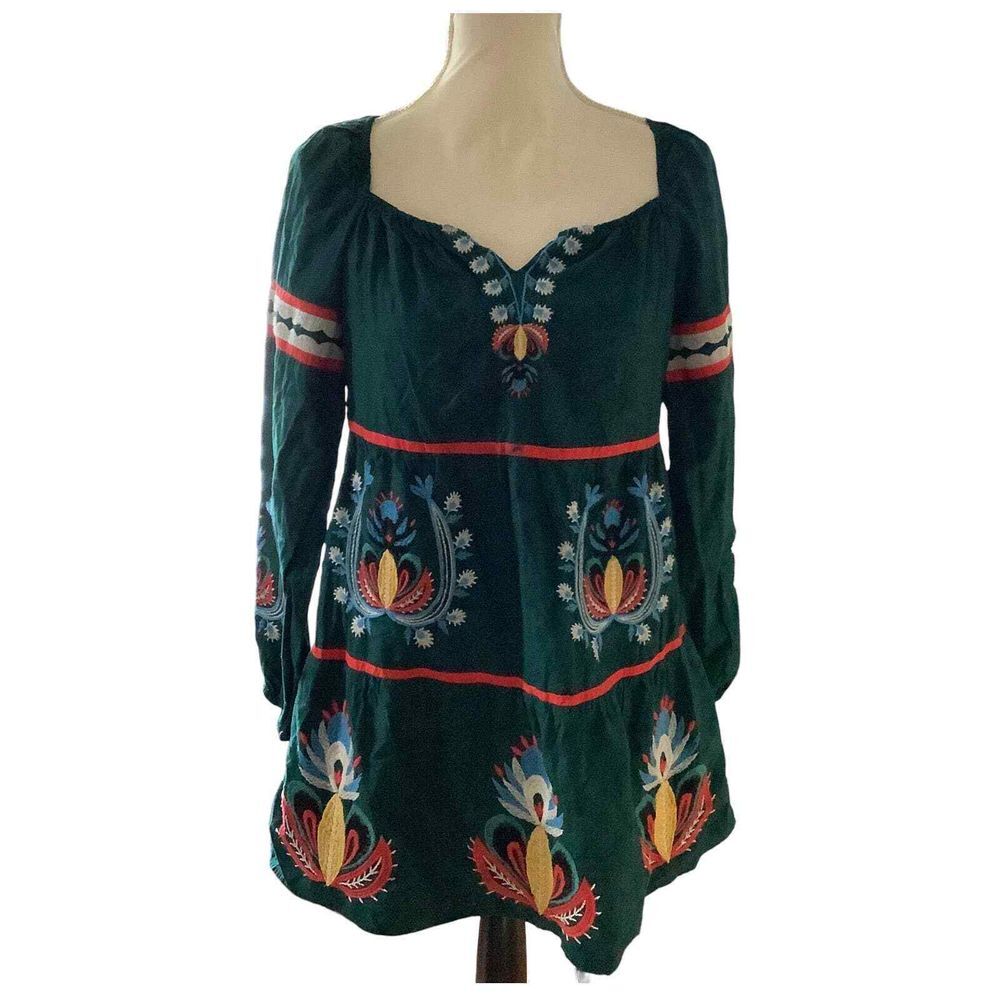 Let Me Be Anthropologie NWOT Green Embroidered V-neck Dress Long Sleeve XS